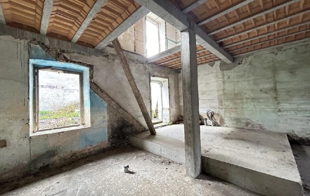 AGENCE IMMOBILIERE LANGONAISE : Maison / Villa | COSTAROS (43490) | 50 m2 | 25 000 € 