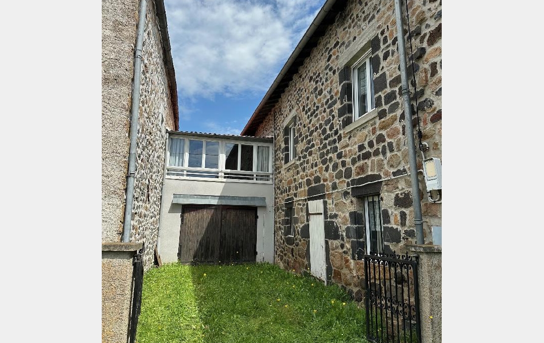 AGENCE IMMOBILIERE LANGONAISE : House | SAINT-HAON (43340) | 97 m2 | 134 000 € 